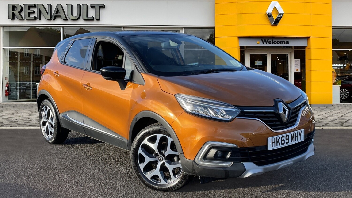 Used Renault Captur 1.3 TCE 130 GT Line 5dr Petrol Hatchback For Sale ...